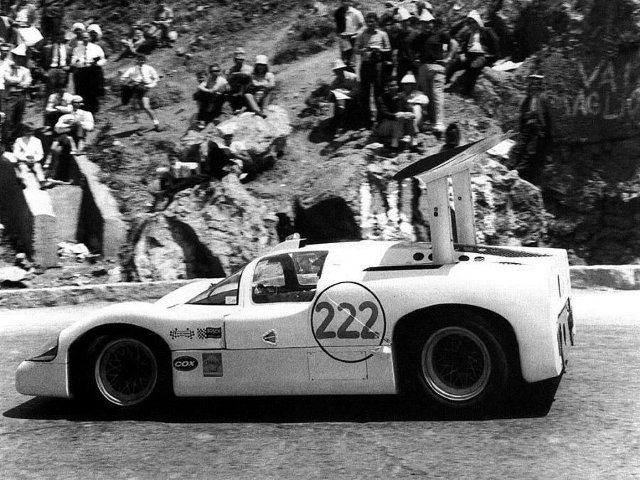  Chaparral 2F 1967 года  (фото 9 из 9)